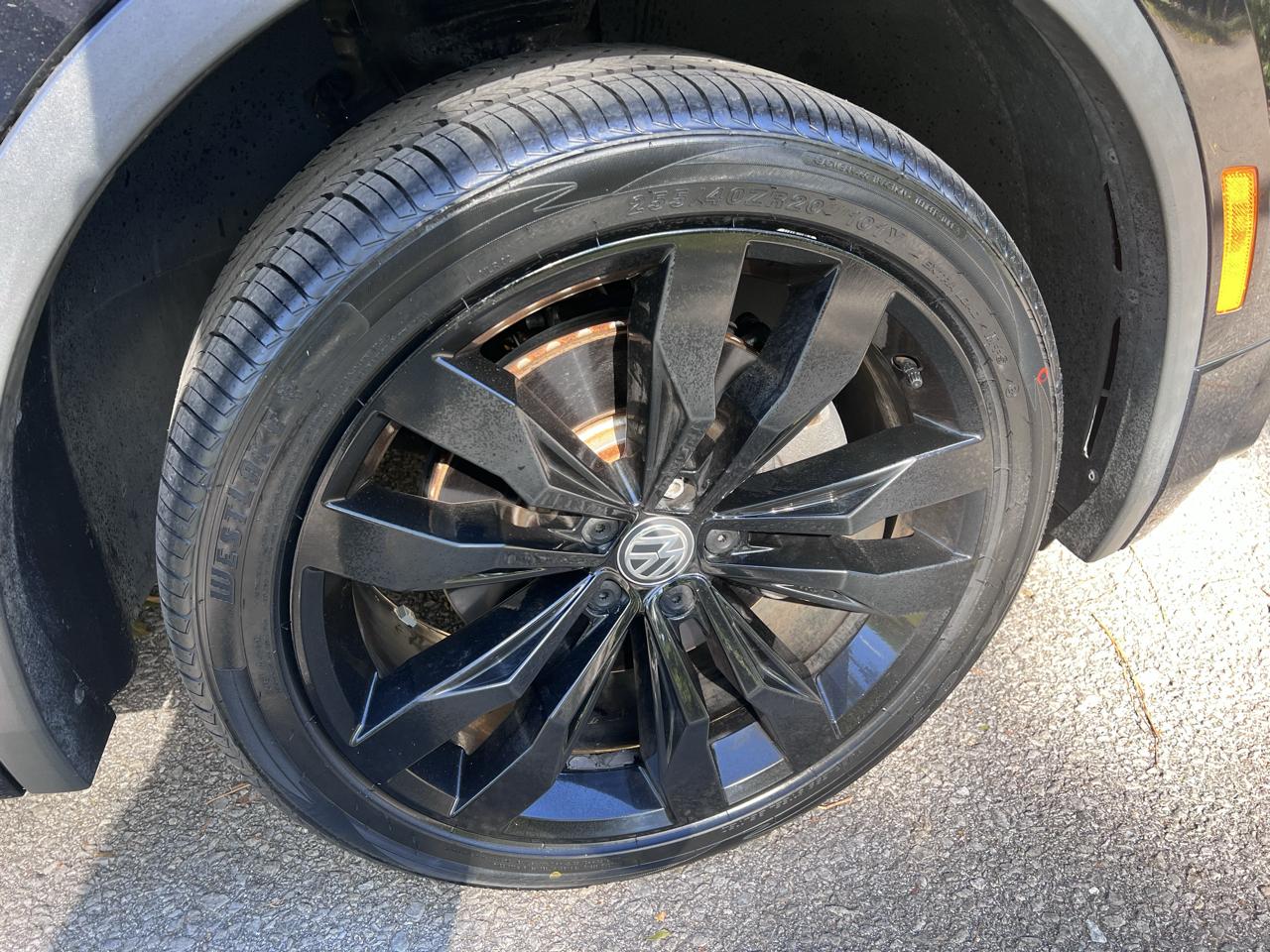 Volkswagen Tiguan SE R-Line Black 2021