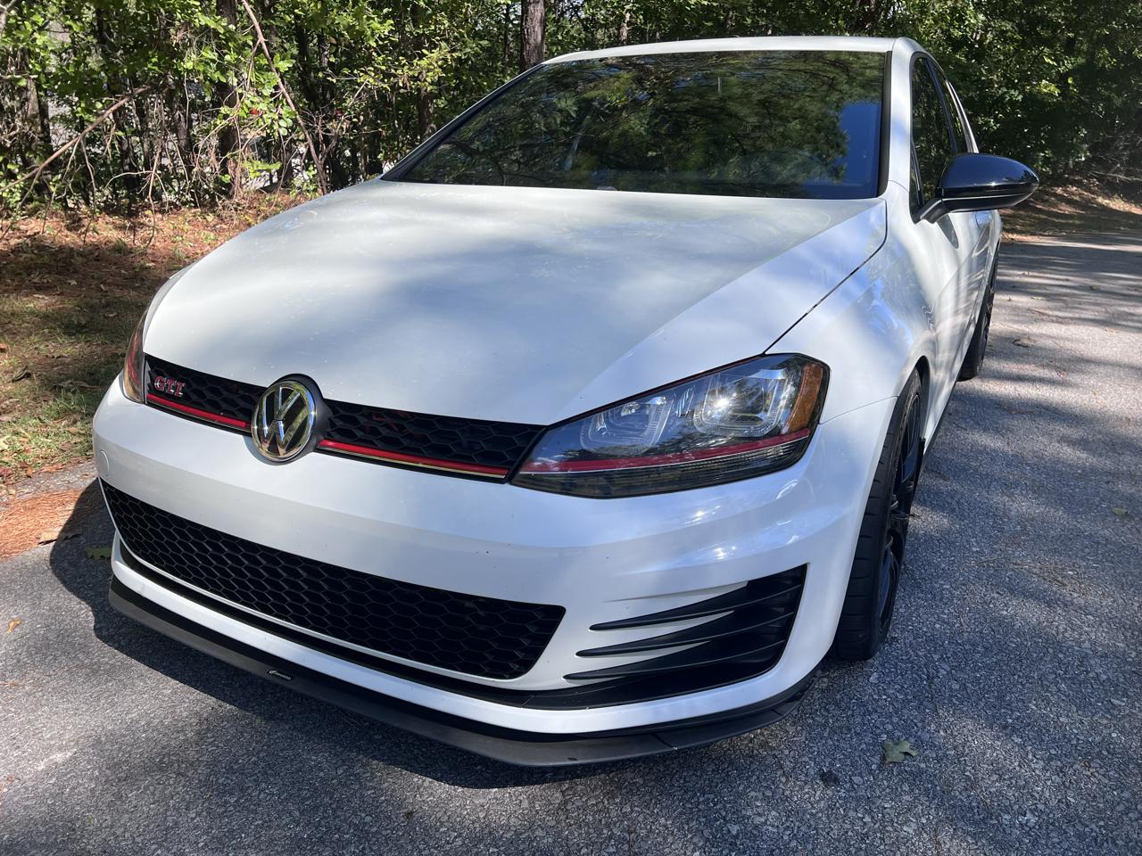 Volkswagen Golf GTI S 6M 4-Door 2017