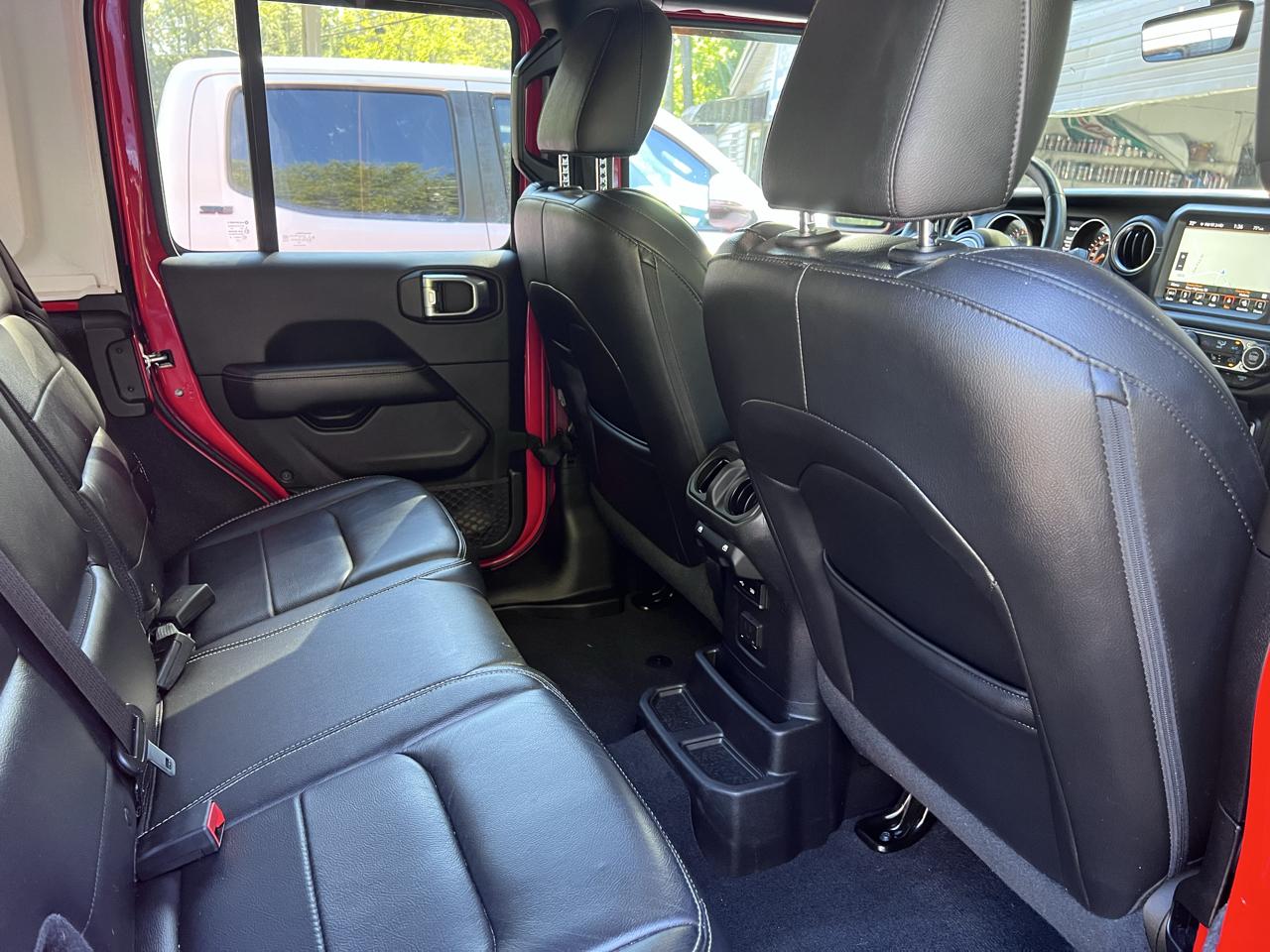 Jeep Wrangler Unlimited Sahara 2018