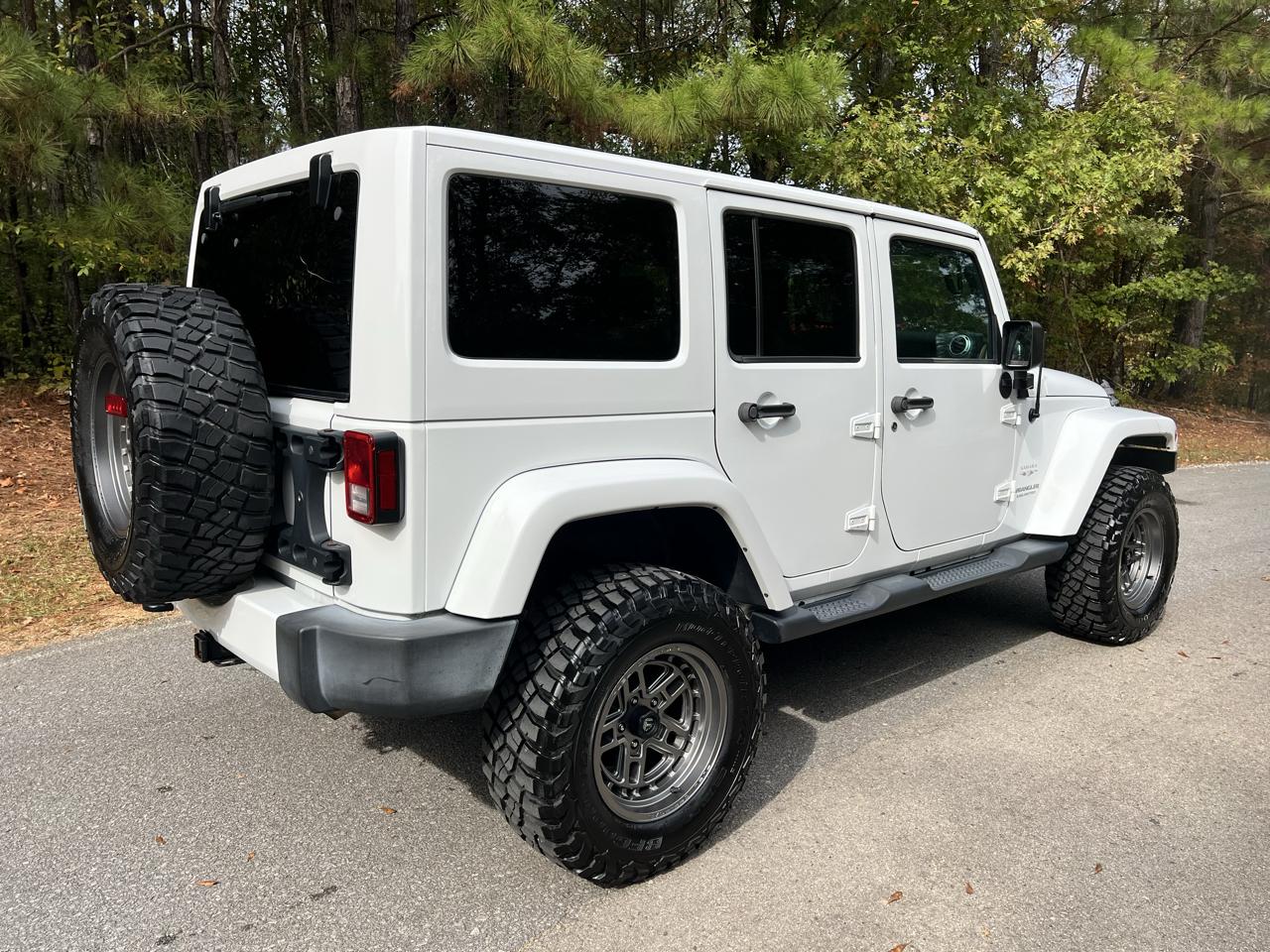 Jeep Wrangler Unlimited Sahara 4WD 2016