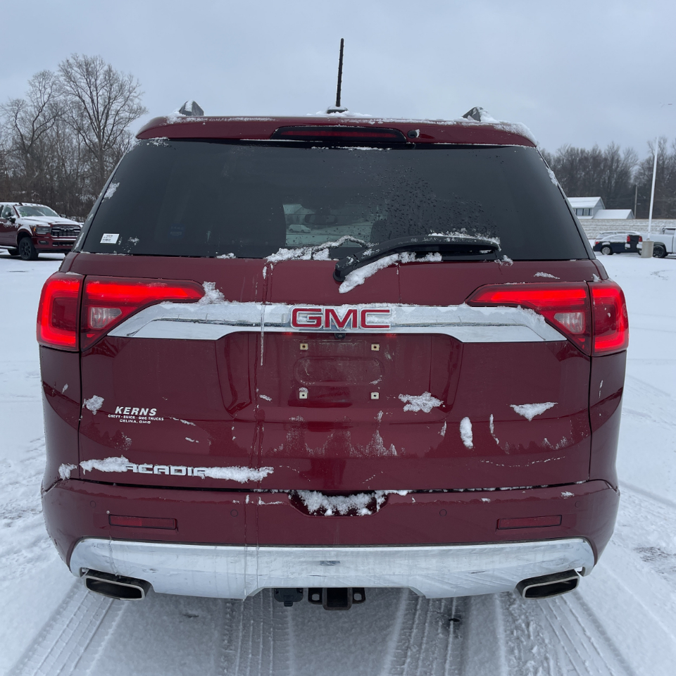 GMC Acadia Denali 2017