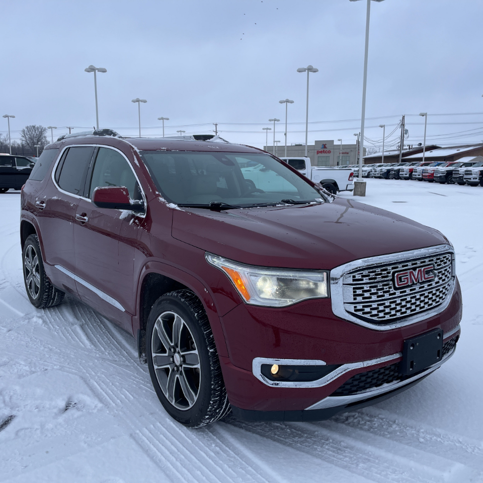 GMC Acadia Denali 2017