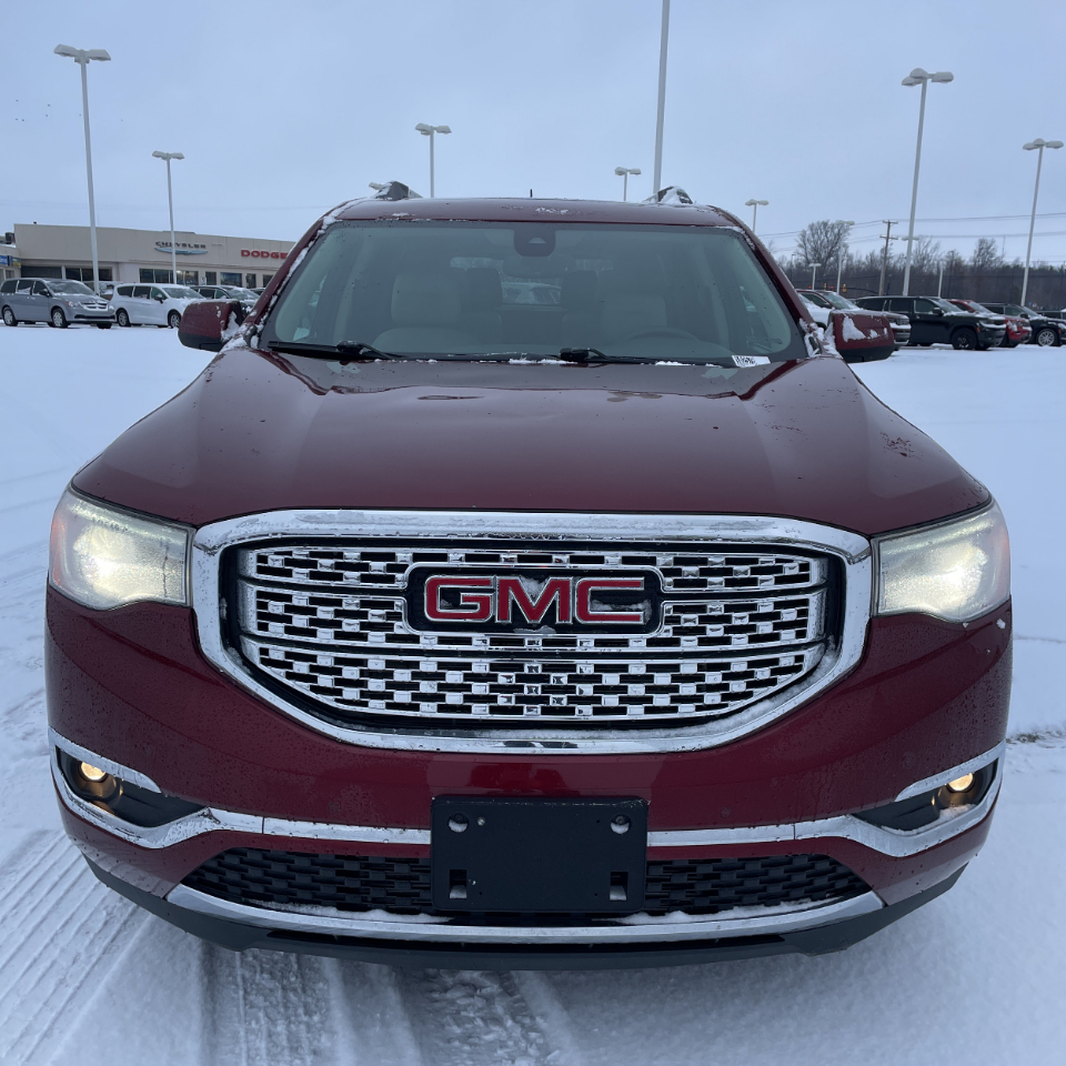 GMC Acadia Denali 2017