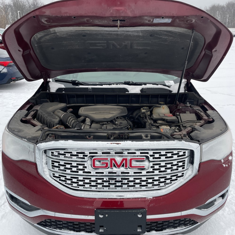 GMC Acadia Denali 2017