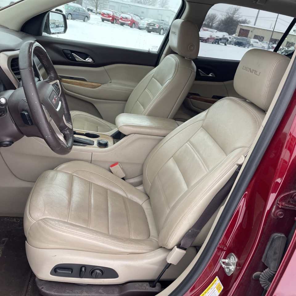 GMC Acadia Denali 2017