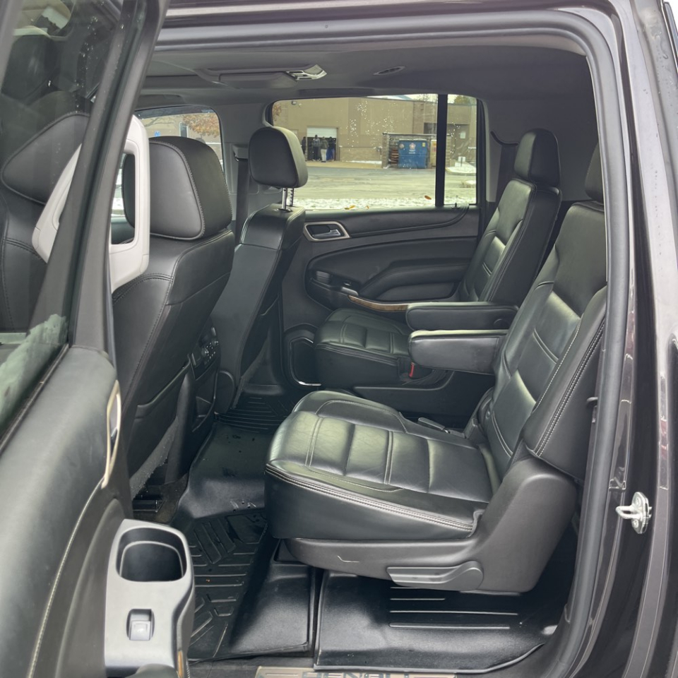 GMC Yukon XL Denali 4WD 2017