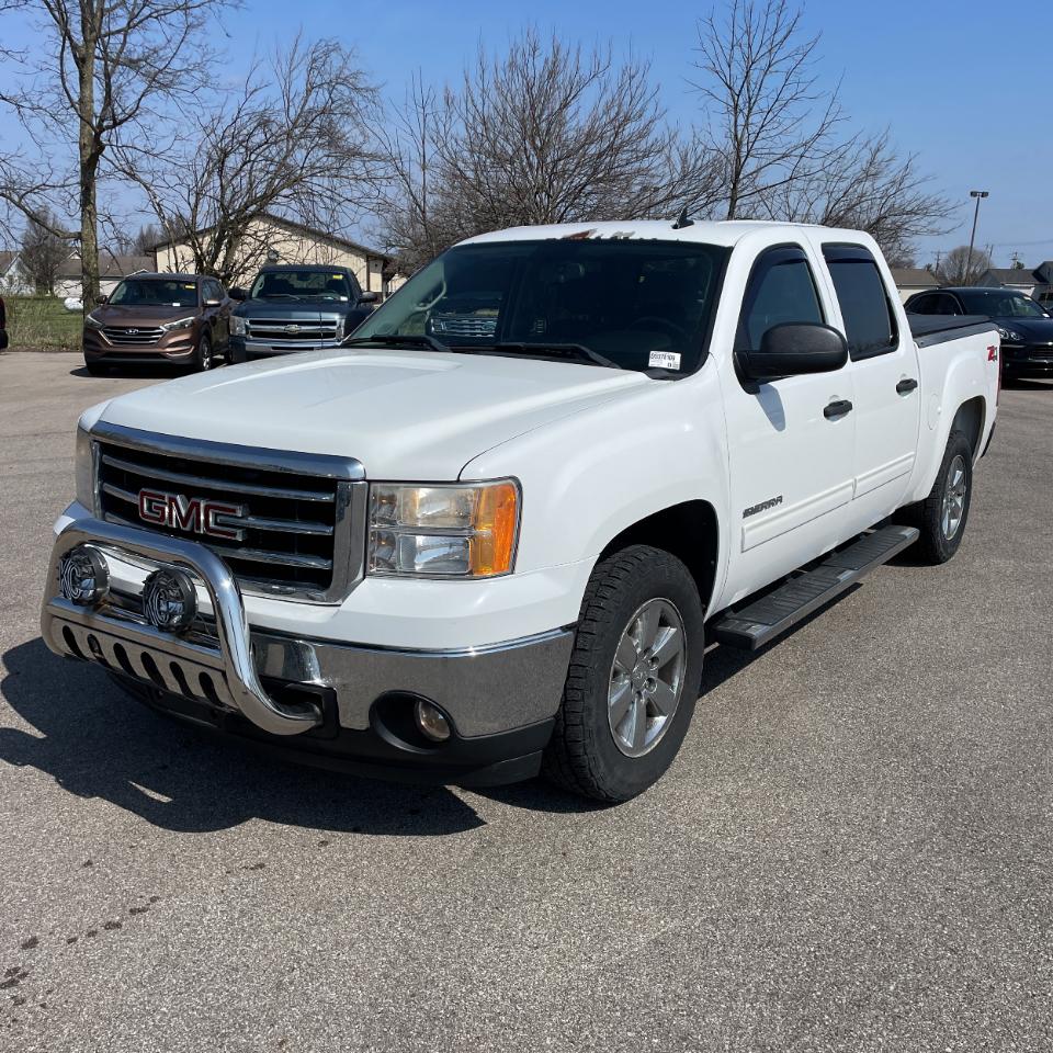 GMC Sierra 1500 SLE Crew Cab 4WD 2013