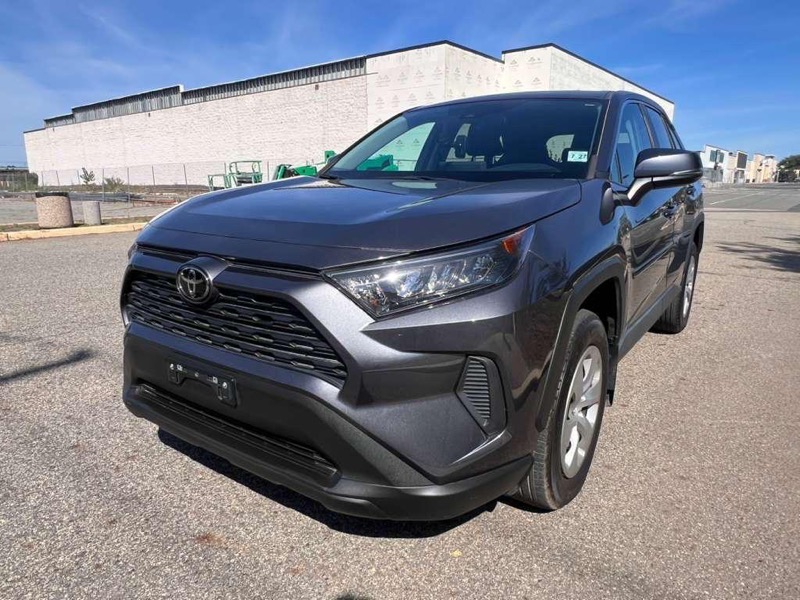 2022 Toyota RAV4 LE AWD