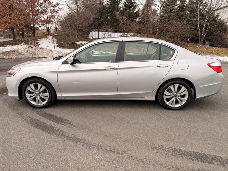 Honda Accord LX Sedan CVT 2013