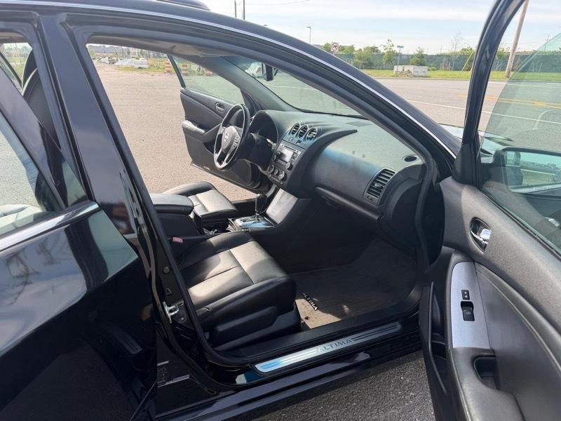 Nissan Altima 2.5 2012