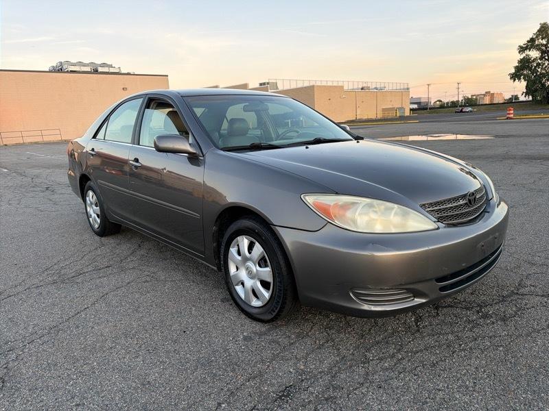 Toyota Camry Standard 2004