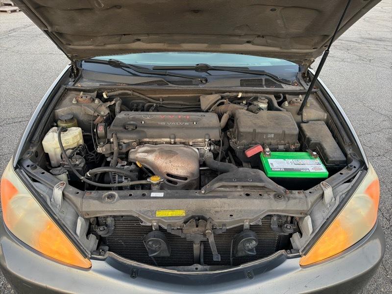 Toyota Camry Standard 2004
