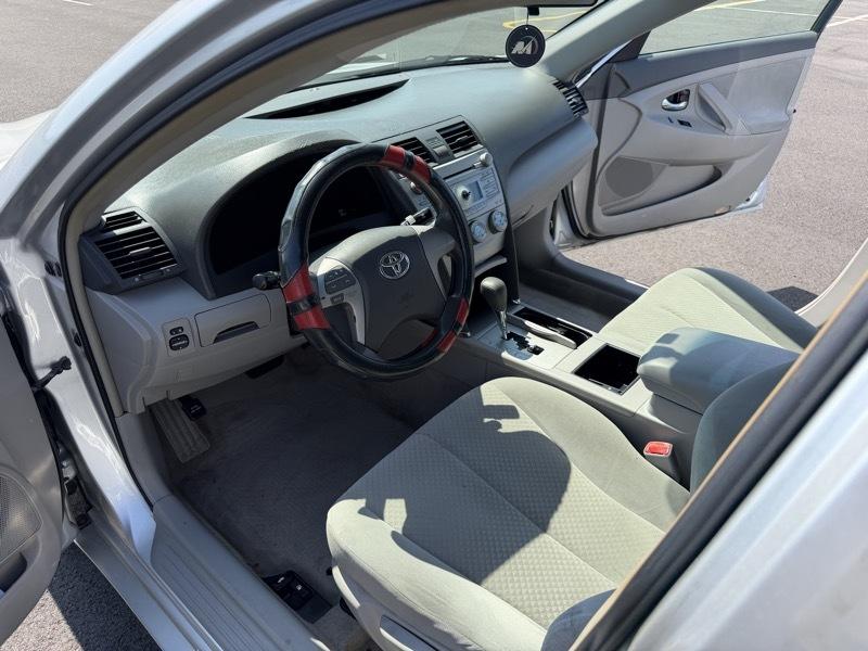 Toyota Camry LE 2008