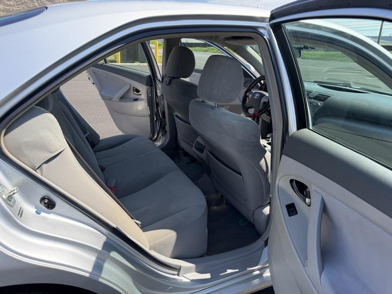 Toyota Camry LE 2008
