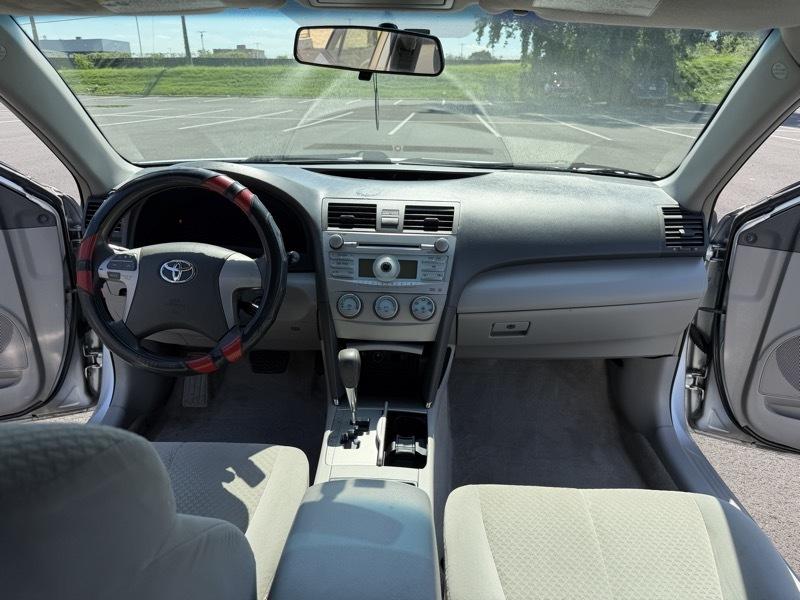 Toyota Camry LE 2008