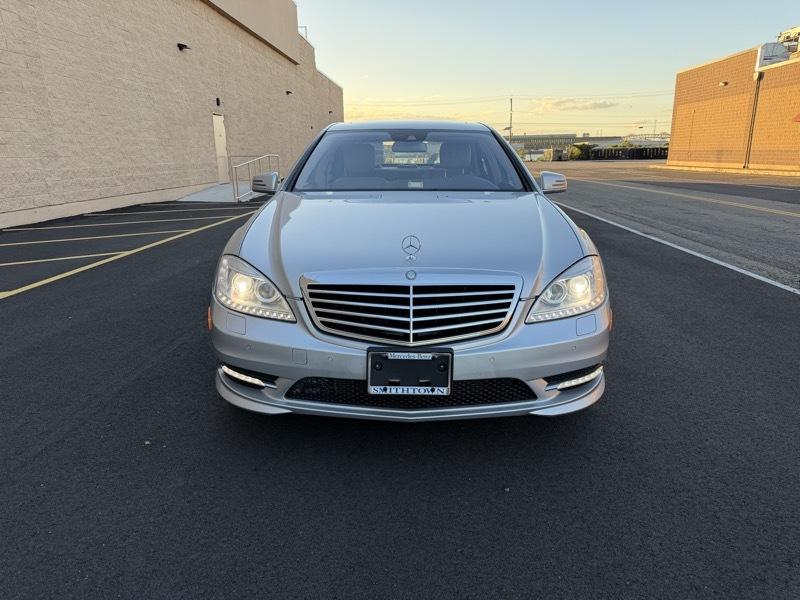 Mercedes-Benz S-Class S550 2010