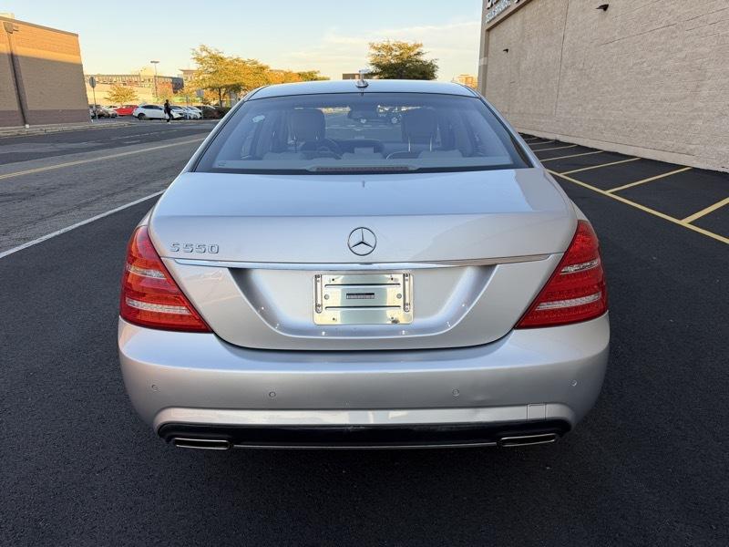 Mercedes-Benz S-Class S550 2010