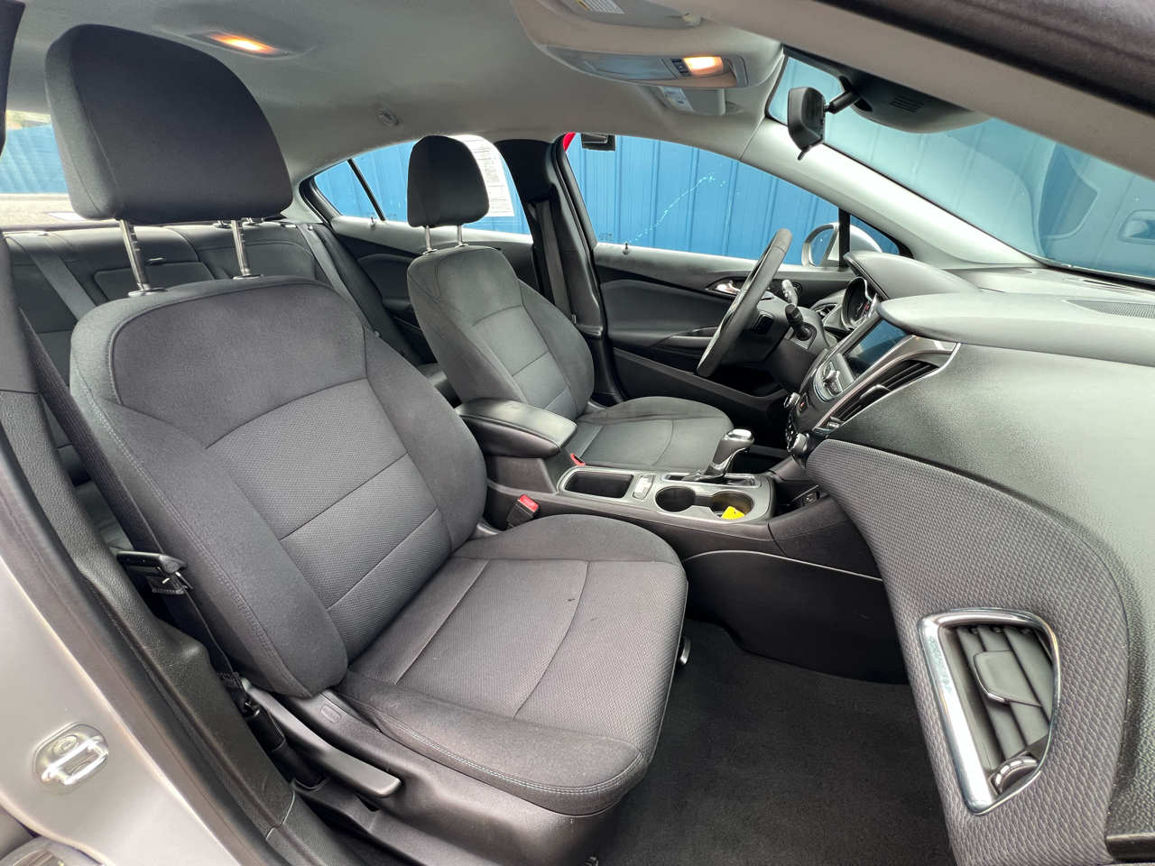 Chevrolet Cruze 4dr Sdn LT 2019