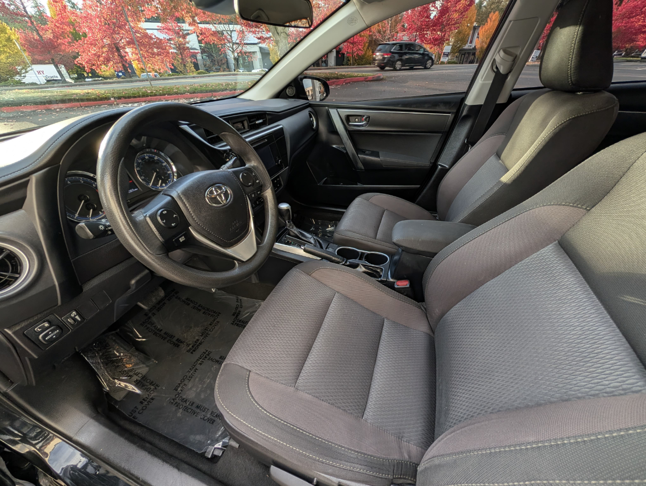 Toyota Corolla LE CVT 2018 Toyota Corolla LE CVT 2018