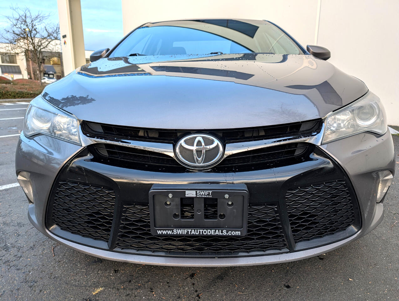 Toyota Camry SE 2015