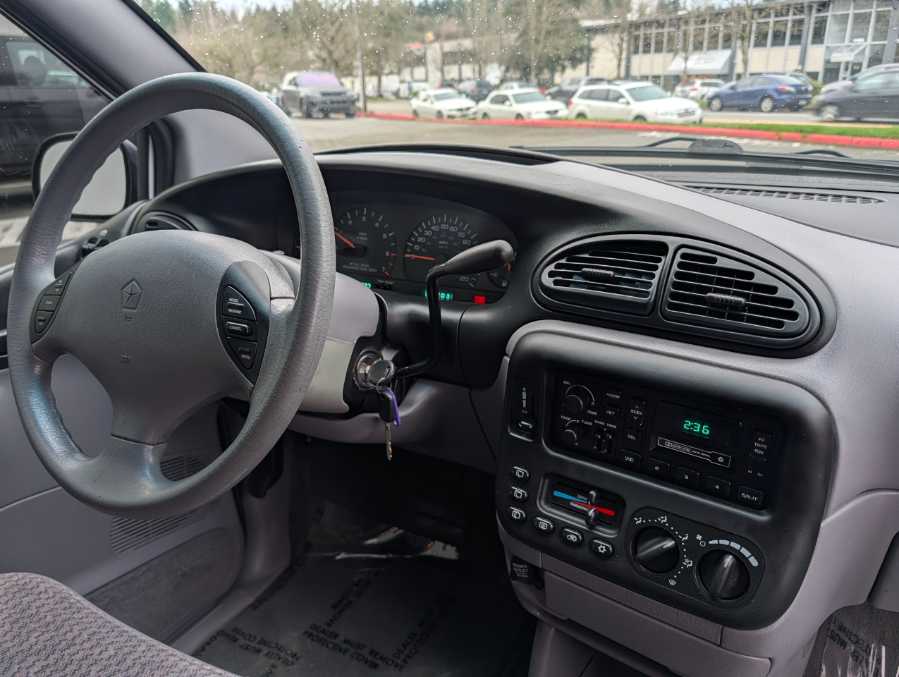 Dodge Grand Caravan SE AWD 1998