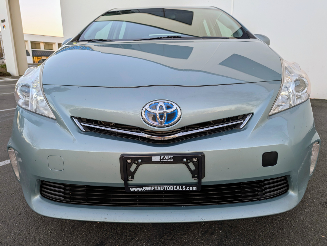 Toyota Prius V Three 2014