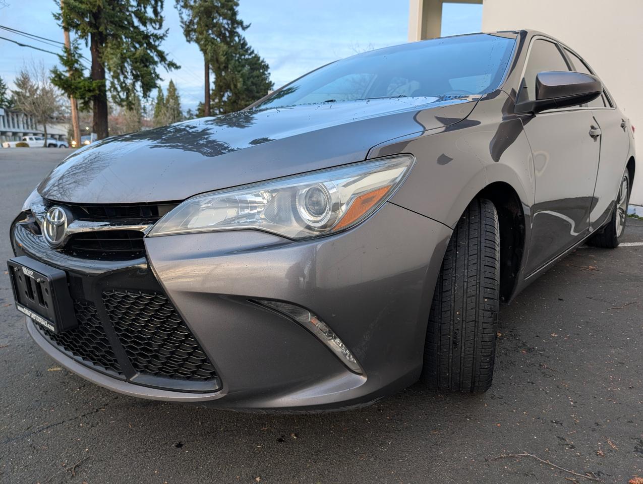 Toyota Camry SE 2015