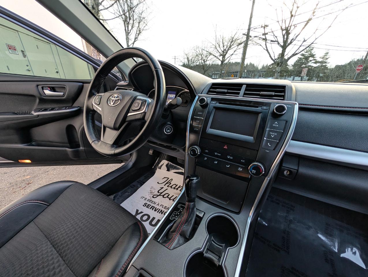 Toyota Camry SE 2015