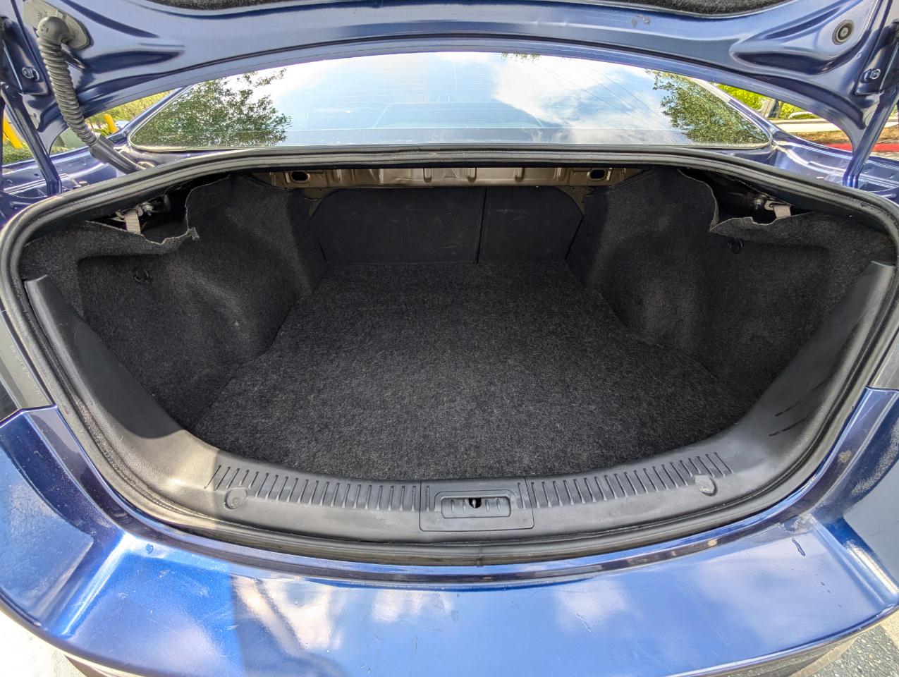 Mazda MAZDA6 i Touring 2011