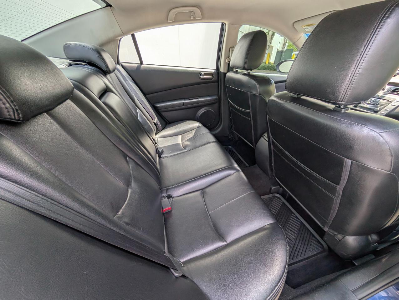 Mazda MAZDA6 i Touring 2011