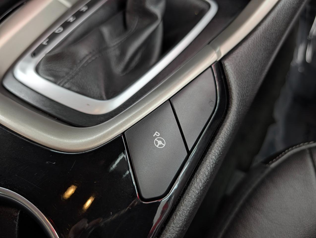 Ford Fusion Hybrid SE 2015