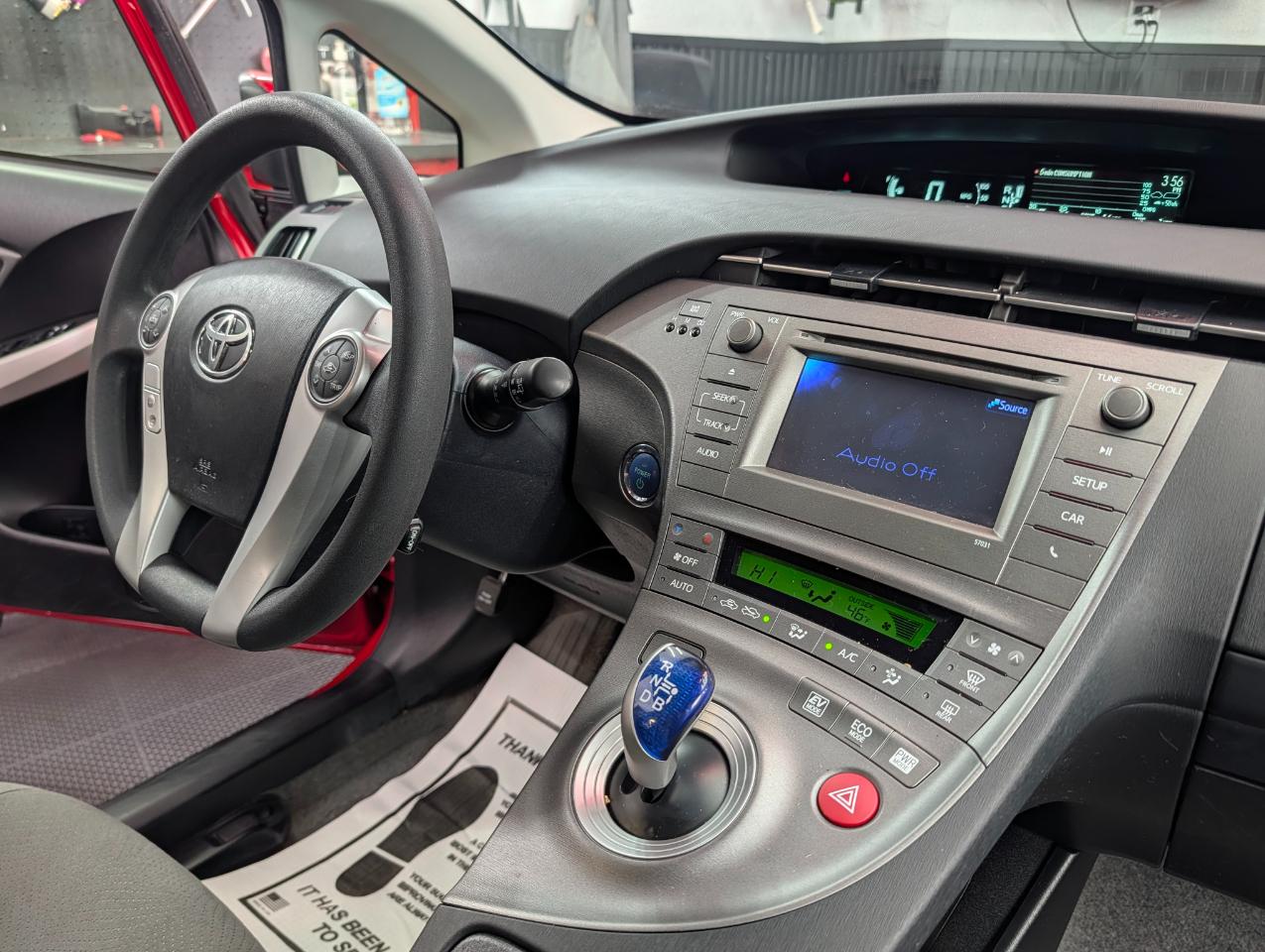 Toyota Prius Three 2014