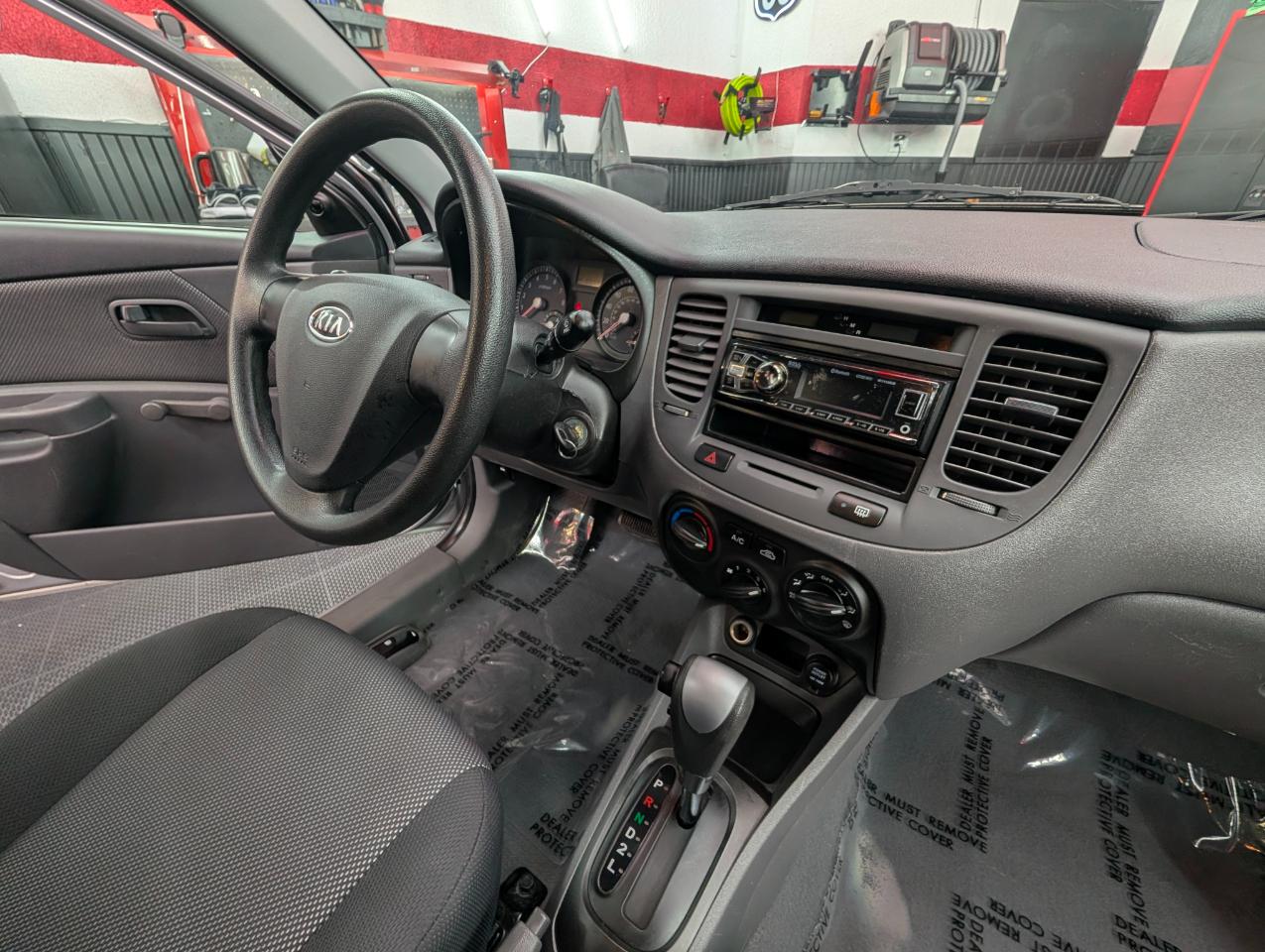 Kia Rio LX 2007