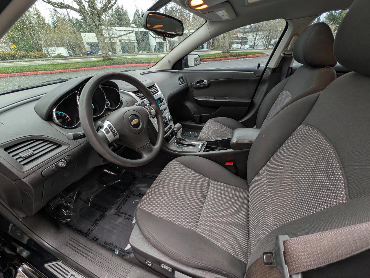 Chevrolet Malibu 1LT 2010