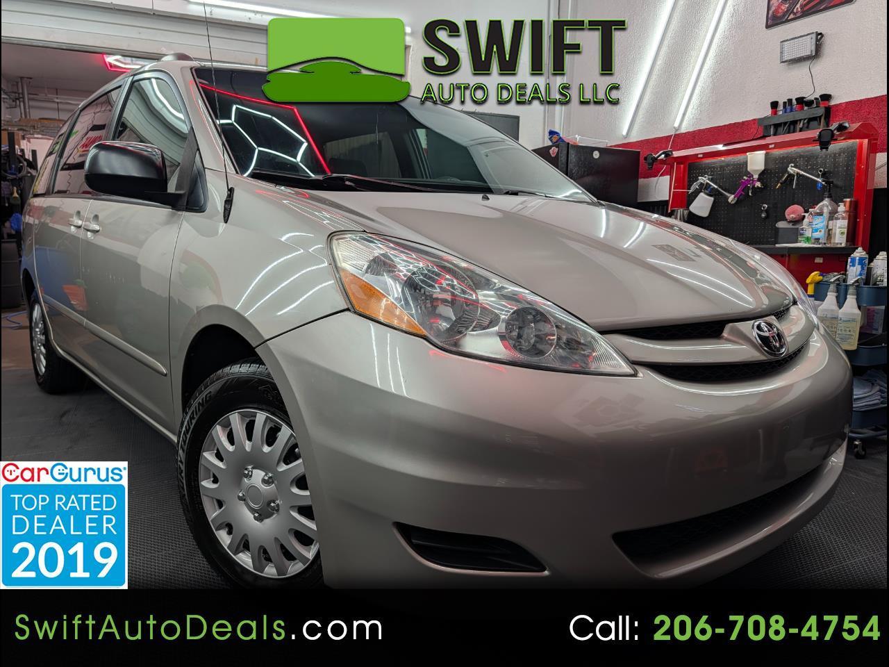 Toyota Sienna LE FWD 8-Passenger Seating 2007