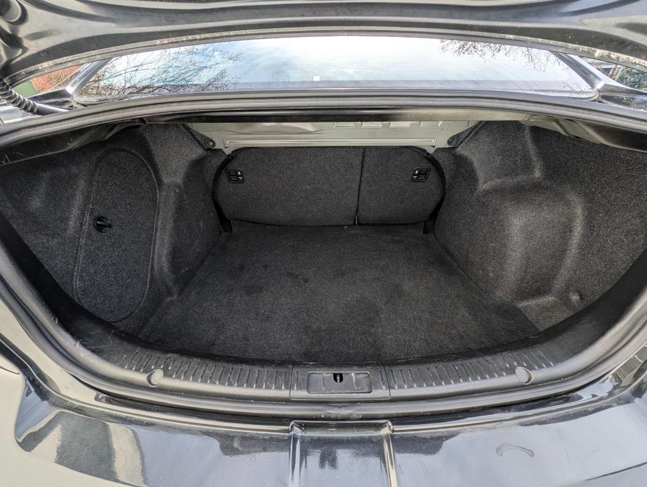 Mazda MAZDA3 i Sport 4-Door 2008