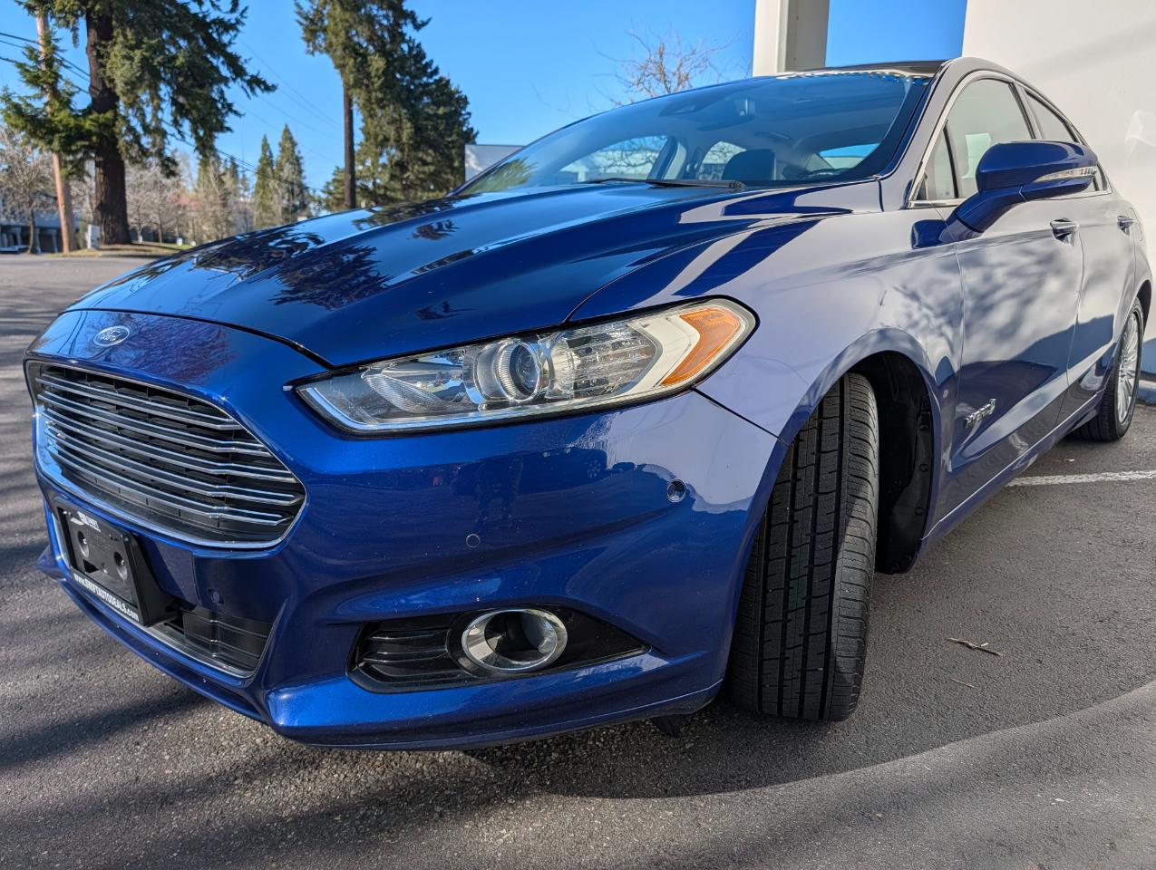 Ford Fusion Hybrid SE 2015