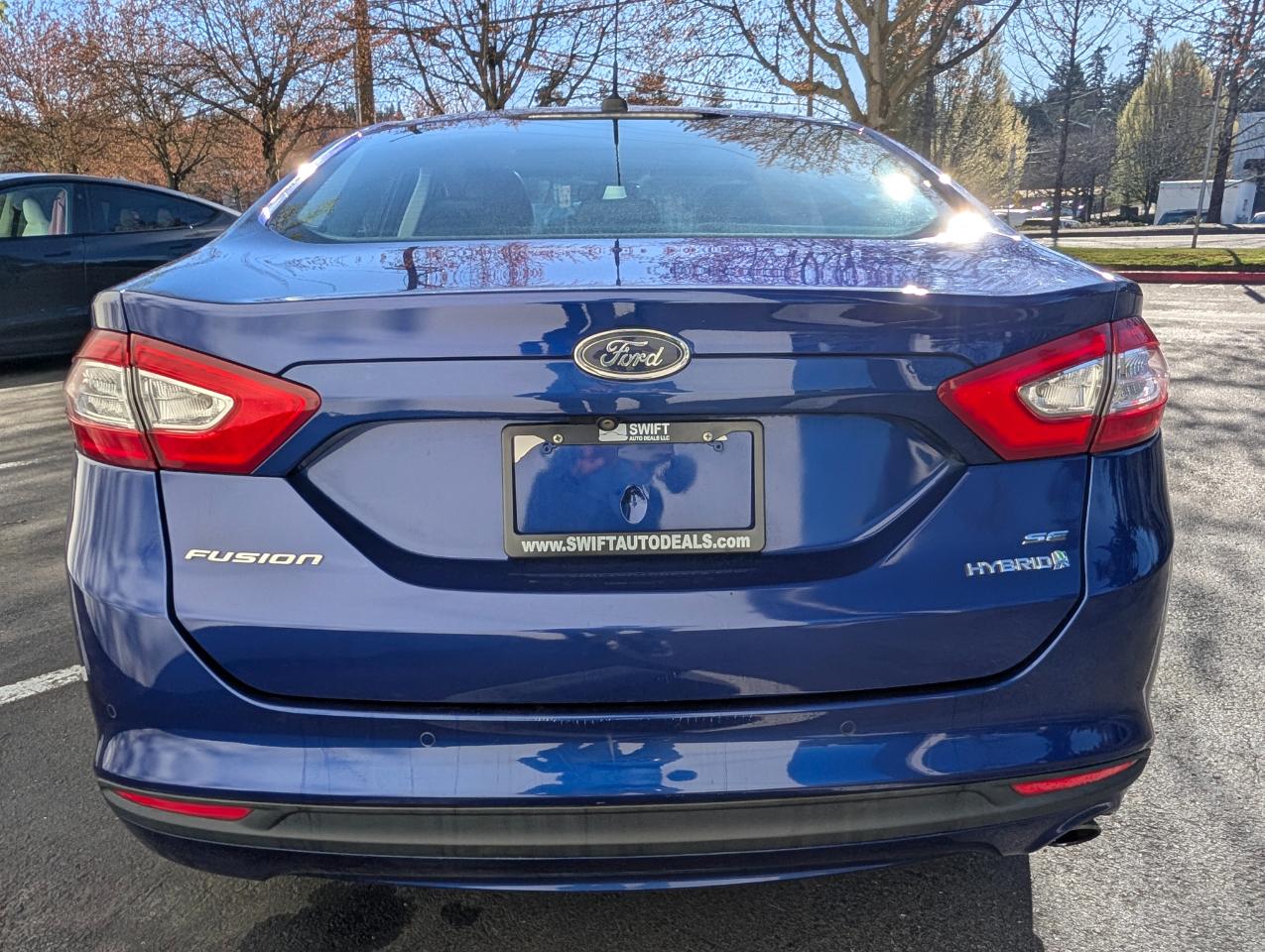 Ford Fusion Hybrid SE 2015