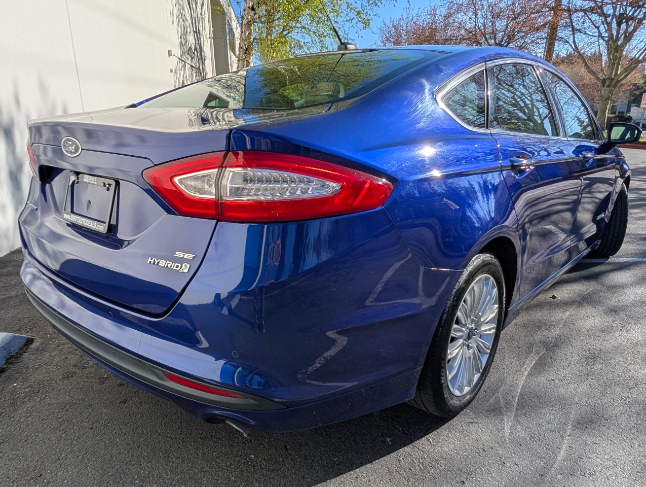 Ford Fusion Hybrid SE 2015