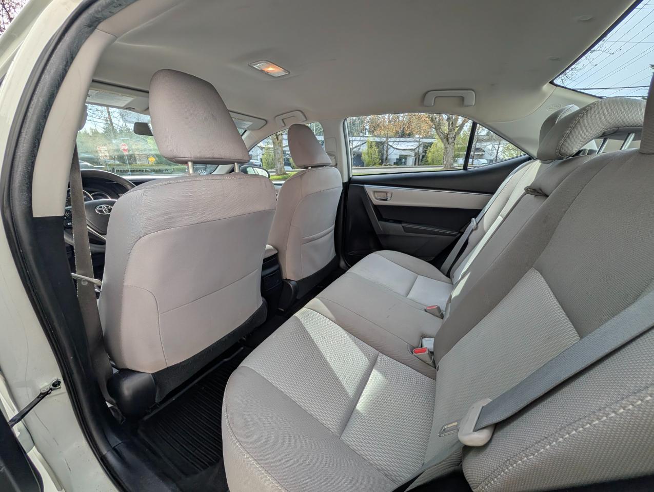 Toyota Corolla LE CVT 2016