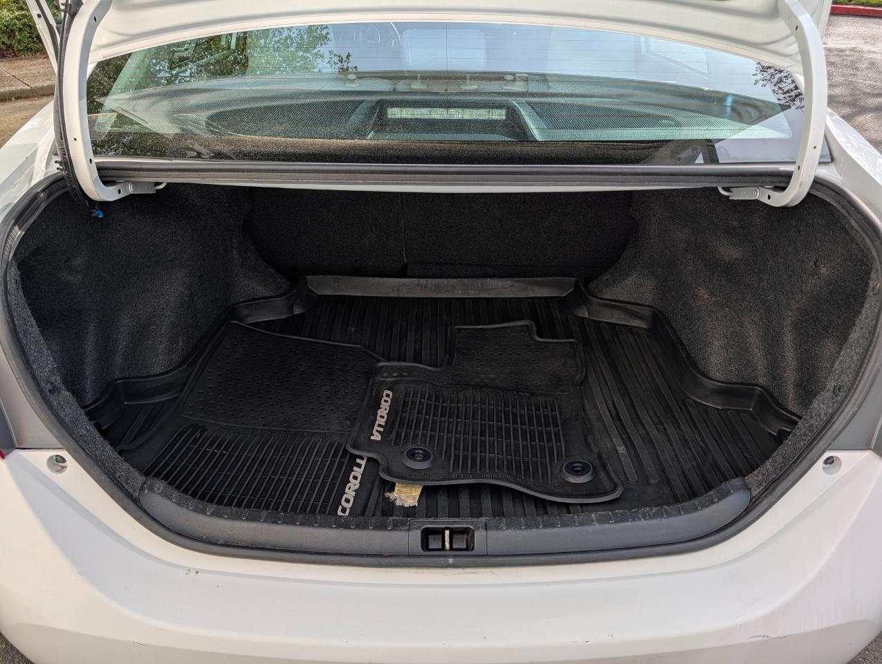 Toyota Corolla LE CVT 2016