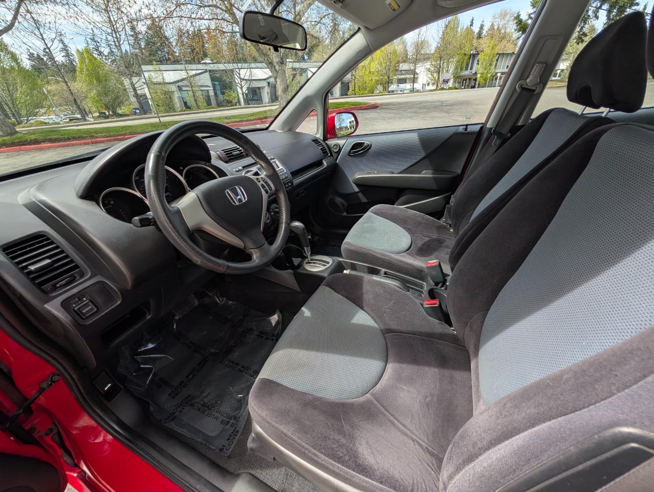 Honda Fit Sport 5-Speed AT 2008