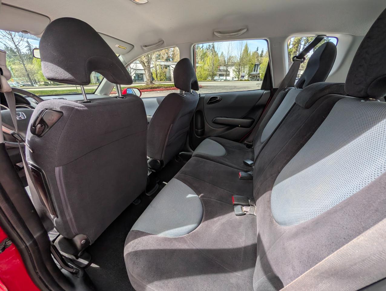 Honda Fit Sport 5-Speed AT 2008