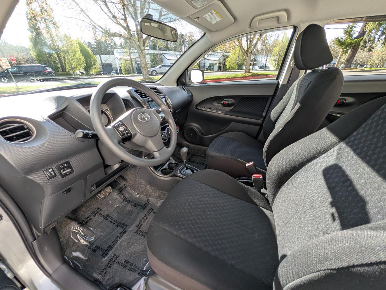 Scion xD 5-Door 2009