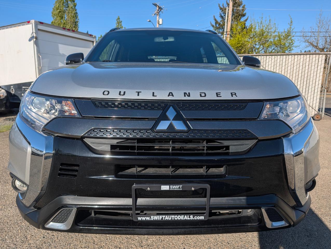Mitsubishi Outlander SEL AWD 2019