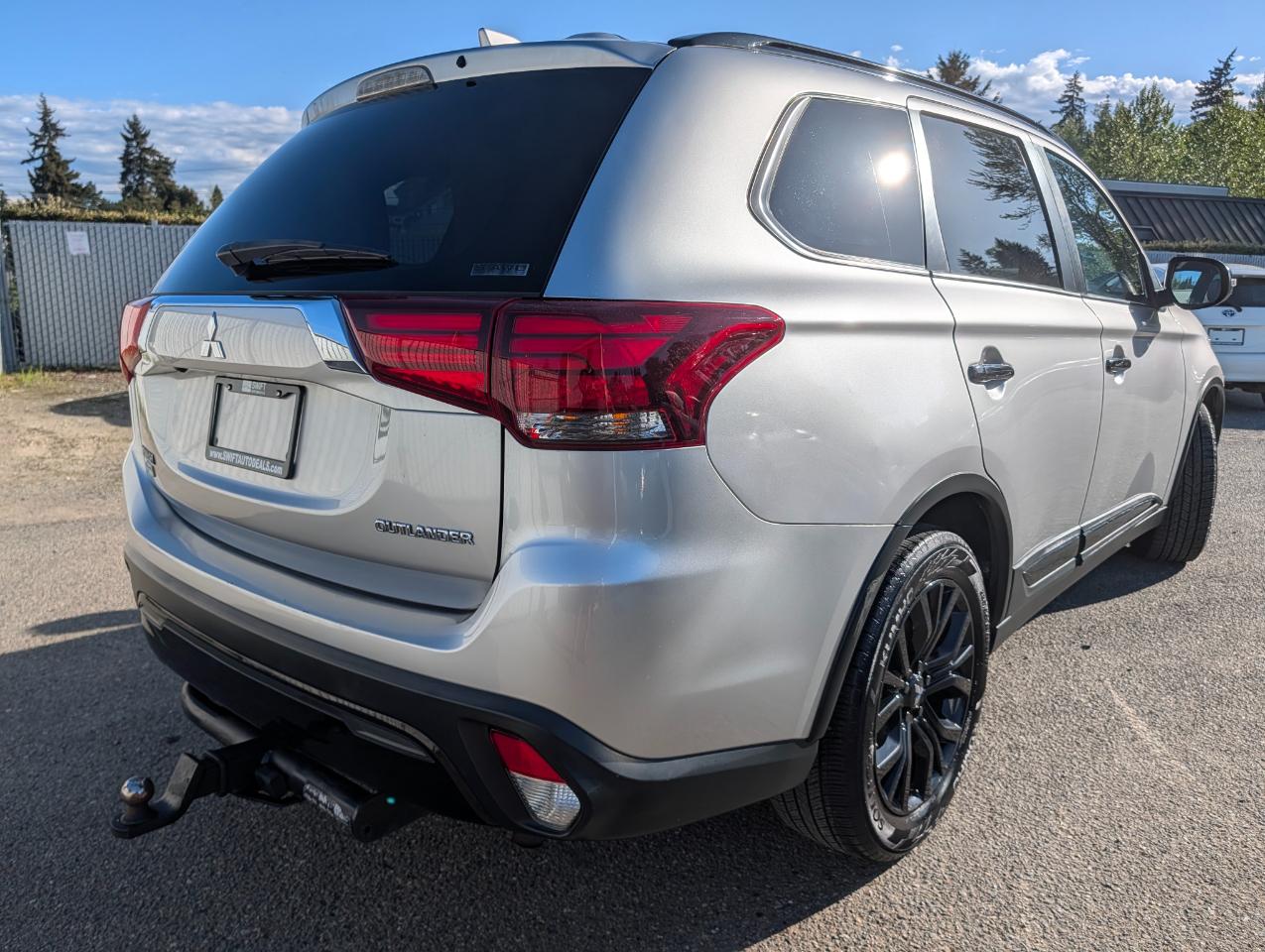 Mitsubishi Outlander SEL AWD 2019