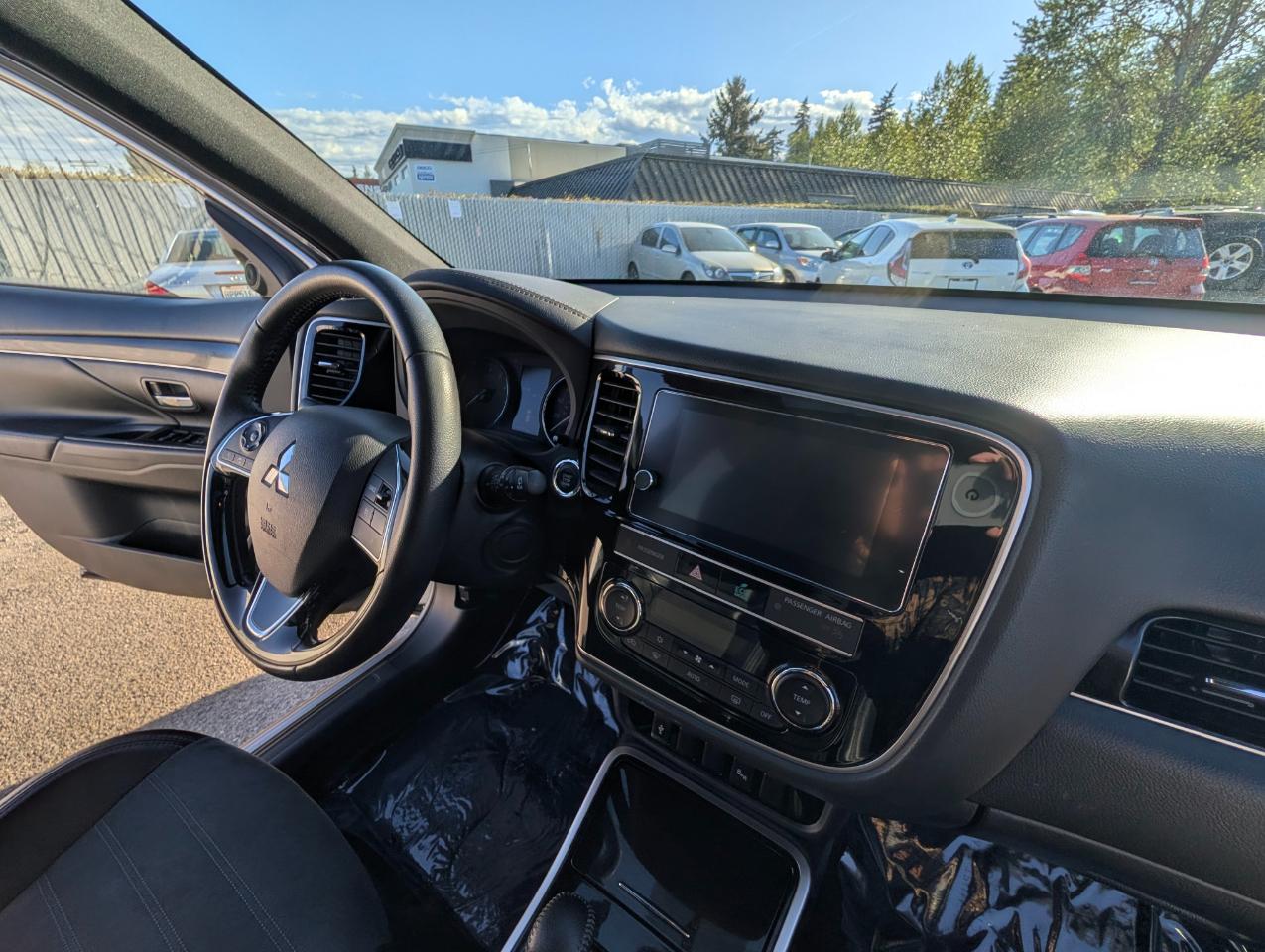 Mitsubishi Outlander SEL AWD 2019