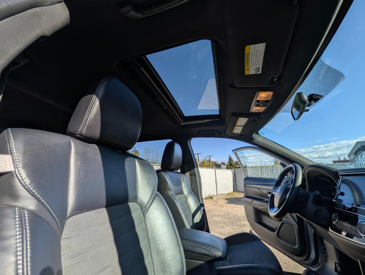 Mitsubishi Outlander SEL AWD 2019