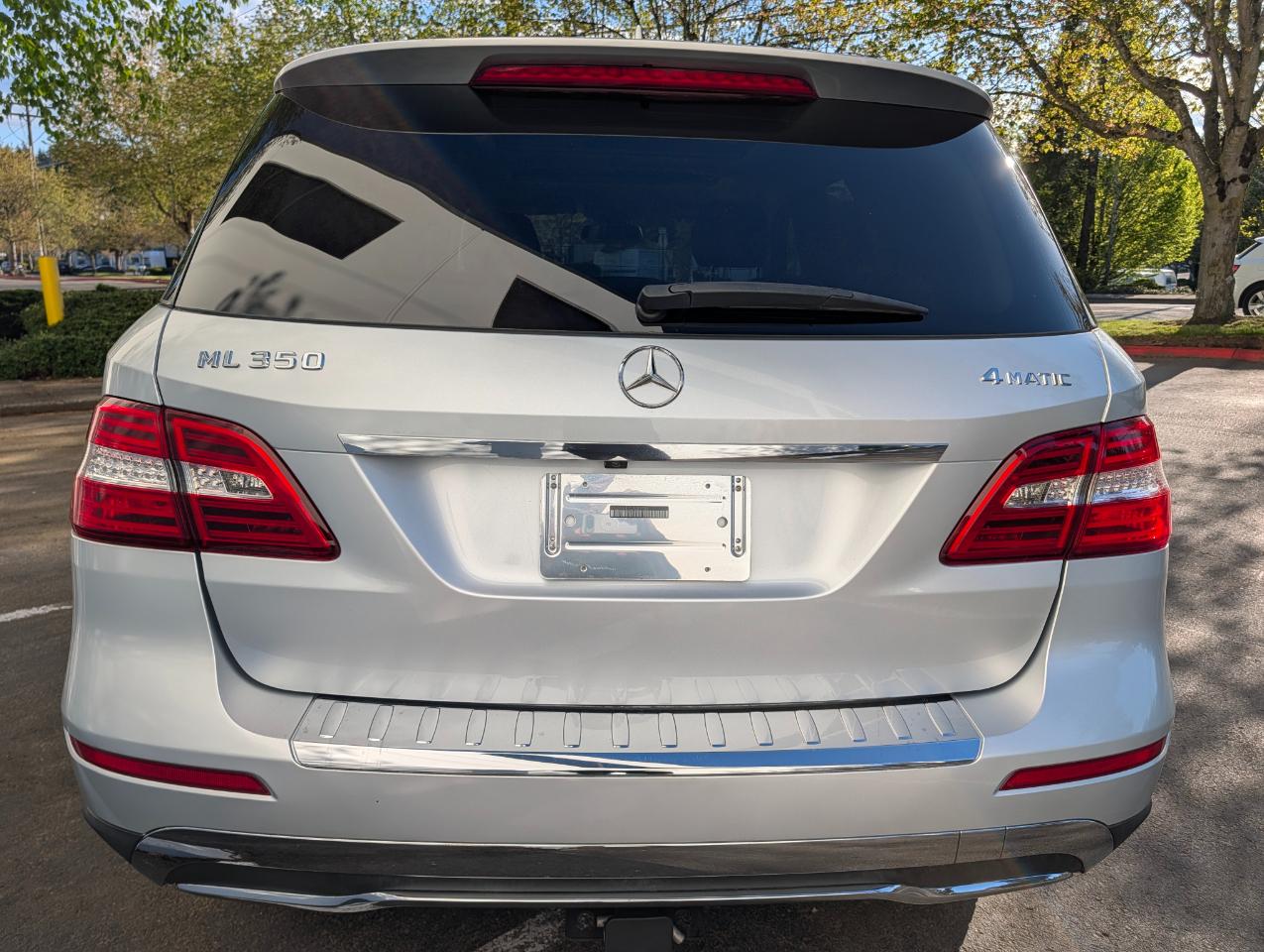 Mercedes-Benz M-Class ML350 4MATIC 2012