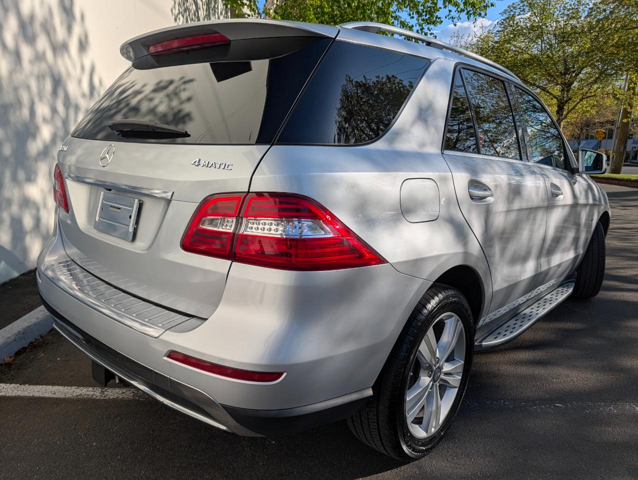 Mercedes-Benz M-Class ML350 4MATIC 2012